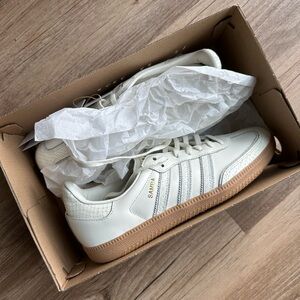 ADIDAS SAMBA CORE WHITE SNAKESKIN MENS 7.5/WOMENS 8.5 NWT SOLD OUT